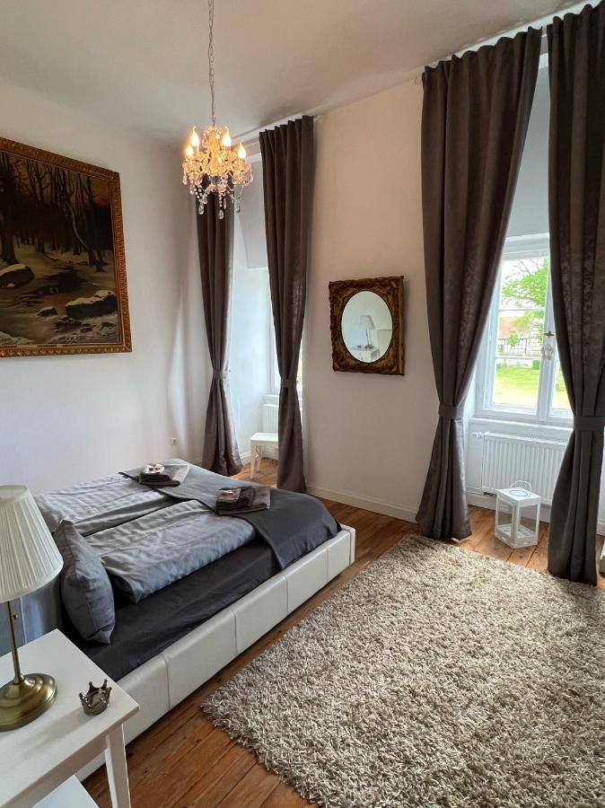 Schloss Grabow, Resting Place & A Luxury Piano Collection Resort, Prignitz Brandenburg Grabow  Exterior photo